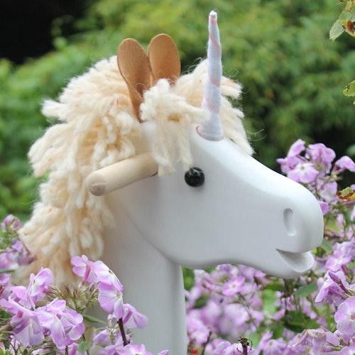 Steckenpferd Holz Einhorn