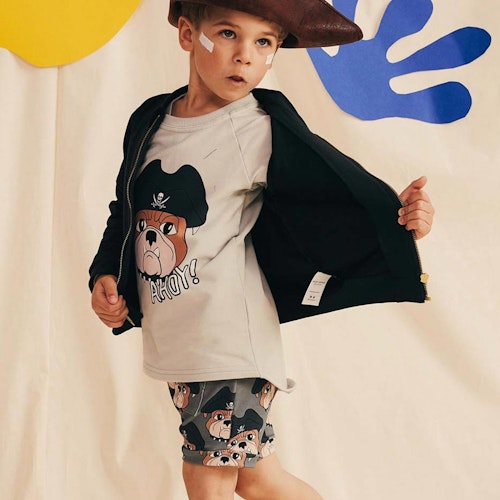 Shorts Kängurutaschen Hund