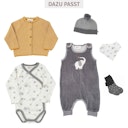 Vorschaubild Kuschelige Baby Strickmütze Bommel