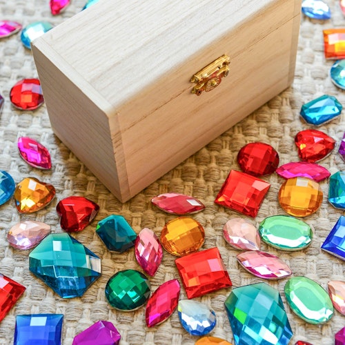 Funkelschatz in Truhe 14 x 7cm  mit 72 Teilen