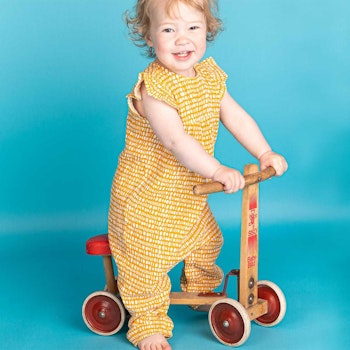 Sommer Strampler Musselin gelb
