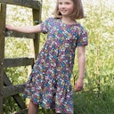 Vorschaubild Sommerkleid Flügelärmelchen Stickerei