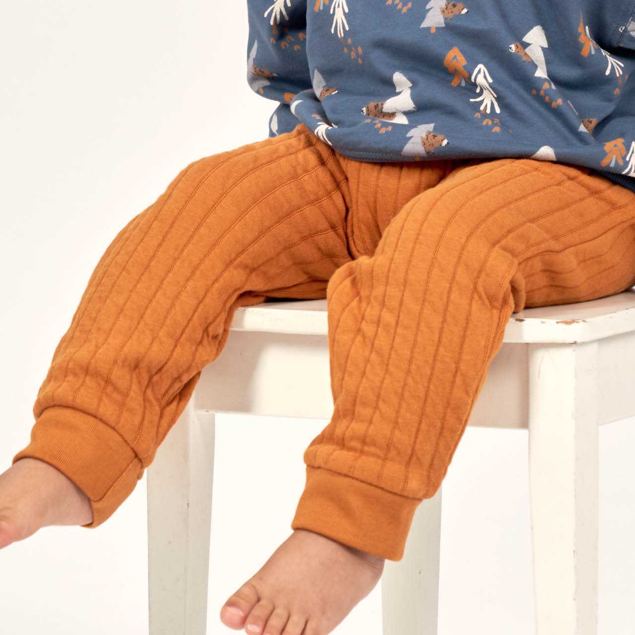 Warme Babyhose gesteppt