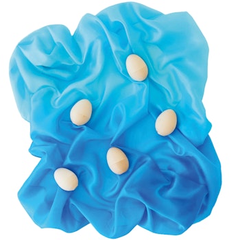 Spieltuch Seide Glockenblumen-blau mittel 89 x 89 cm