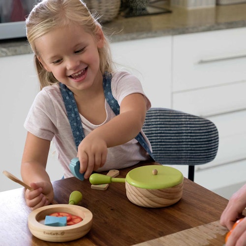 Kinder Kochset mit Topf und Pfanne