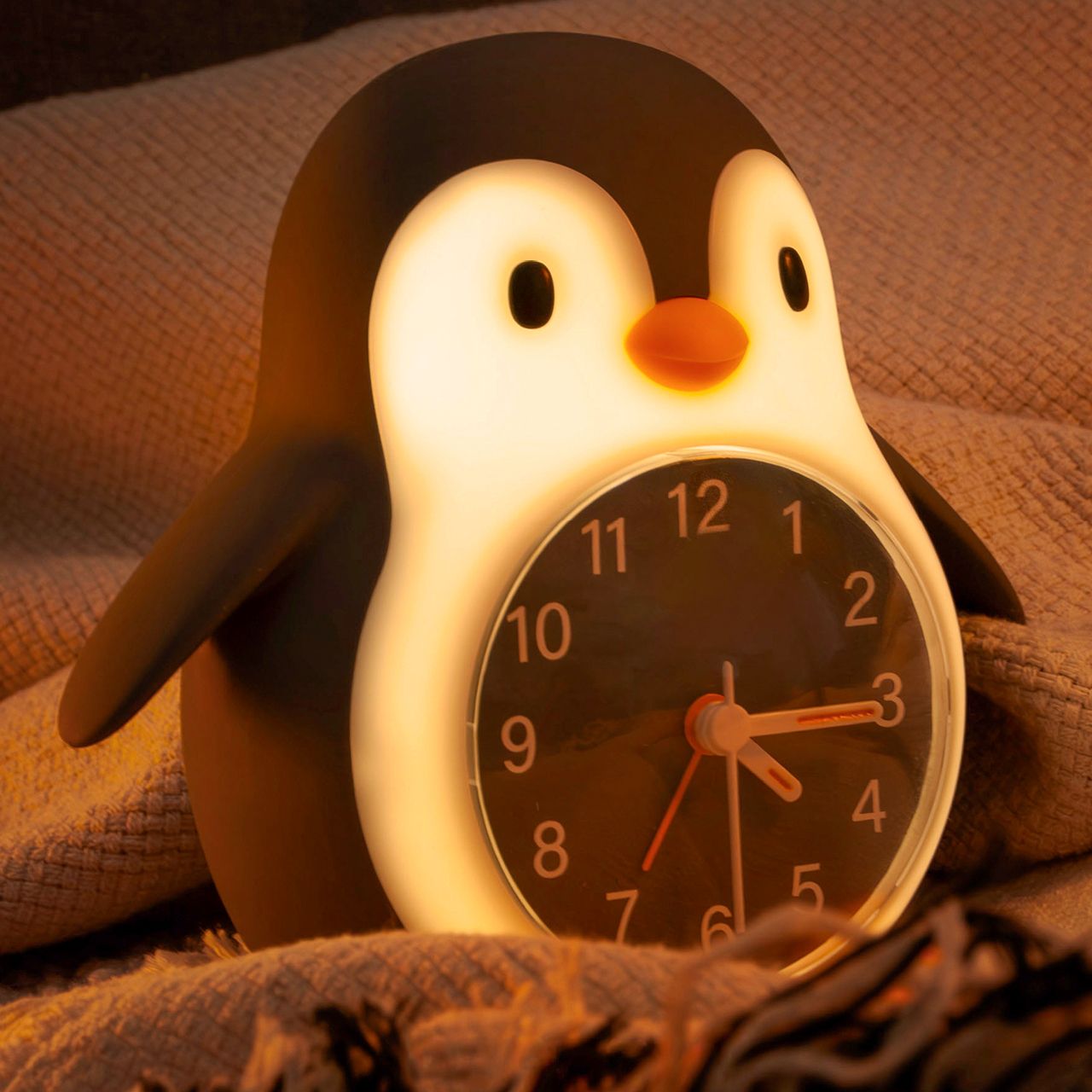 Kinderwecker mit Wake-Up-Light + Nachtlicht