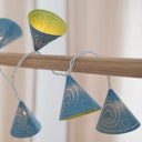 Vorschaubild Bastelset Lichterkette zum Prickeln - Kegel