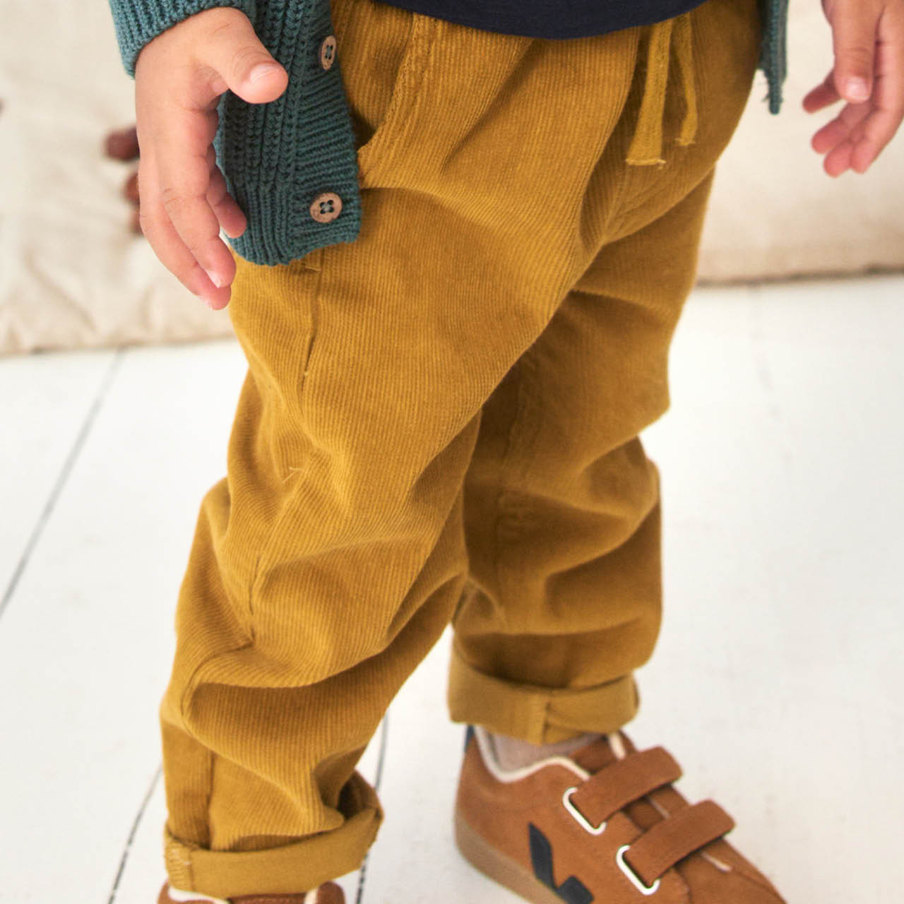 Robuste Feincord Hose