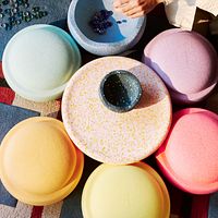  Stapelstein® Spring Special Rainbow Set pastel, Balanceboard + Mini