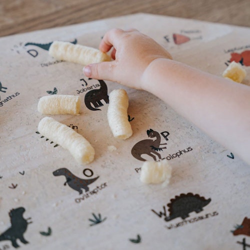 Kinder Tischset aus Kork, Dino Letters creme