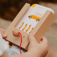 Der Lochkasten ohne Kartensatz