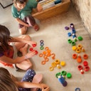 Vorschaubild Nins®, Rings & Coins bunt – 60 tlg. Set ab 18 Monaten