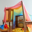 Vorschaubild Riesiges Regenbogen Spieltuch Seide 137 x 274
