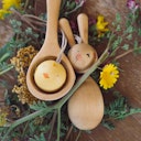 Vorschaubild 2 Osterornamente zum Aufhängen aus Holz