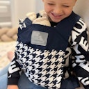 Vorschaubild Kinder Puppentrage multifunktional - navy gemustert