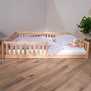 Vorschaubild Montessori Bett 120x200 natur – Bodenbett mit Rausfallschutz