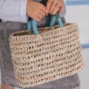 Vorschaubild Handgefertigter Einkaufskorb aus Palmblättern grün