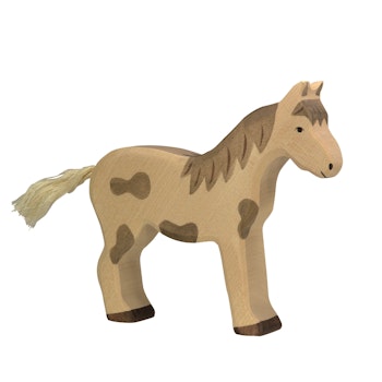 Holzfigur Pferd - auf dem Bauernhof