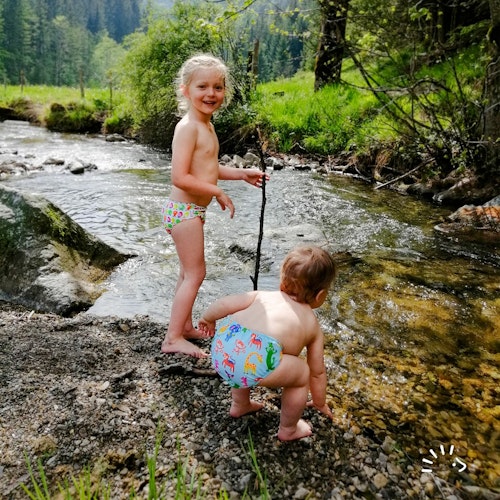 Schwimmwindel Wellen