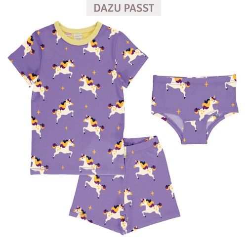 Sommerlicher Schlafanzug mit Alloverprint 