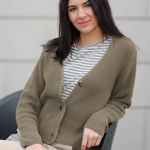 Kurze Damen Strickjacke