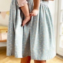 Vorschaubild Knielanges Damen Tellerkleid Gänseblümchen