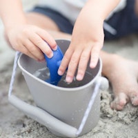 Silikon Sand Eimer dunkel taupe