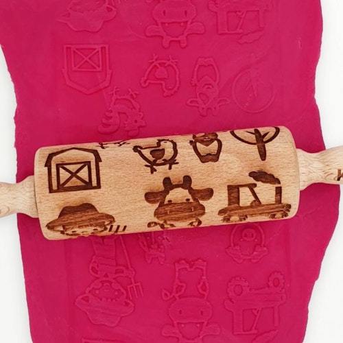 Knetrolle Holz mit Bauernhof-Muster