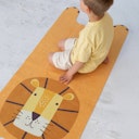 Vorschaubild Kinder Yogamatte Leo der Löwe, 155 x 60 cm