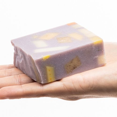 Konfetti Seife mit süßem Kaugummiduft 100 g