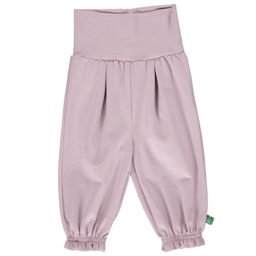 Schicke Krabbelhose mit Rüschensaum