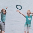 Vorschaubild Kleiner super weicher Wurfring LOOP Frisbee gelb-honey