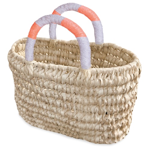 Handgefertigter Einkaufskorb aus Palmblättern pink