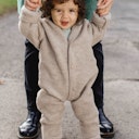 Vorschaubild Merino Kapuzenoverall mit Arm- und Beinumschlägen