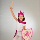 Vorschaubild Ritterschild aus Holz mit Einhorn-Motiv