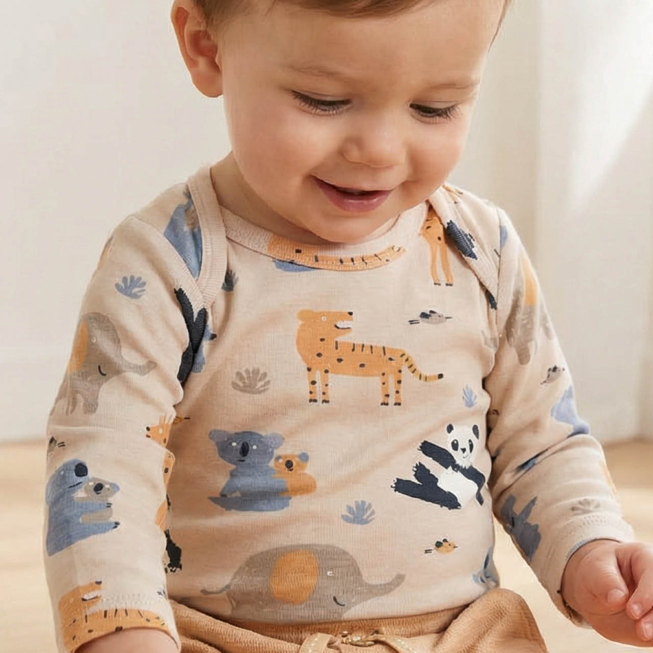 Anschmiegsamer Body langarm Unterwasserwelt