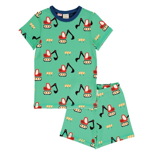 Sommerlicher Schlafanzug mit Alloverprint 