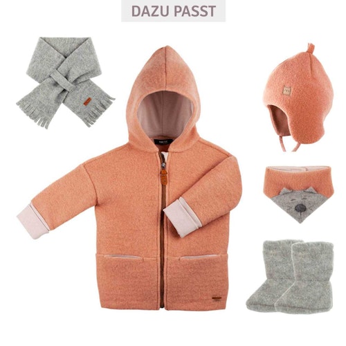 Warmes Dreiecktuch Bär