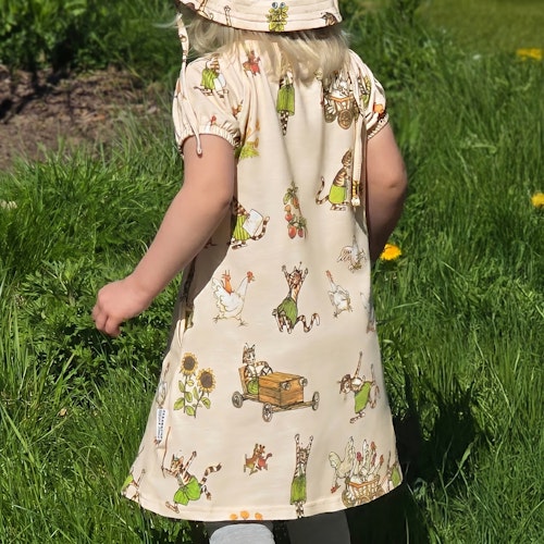 Kleid kurzarm Pettersson & Findus Alloverprint