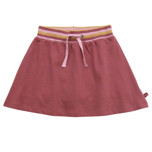 Flatternder Skort
