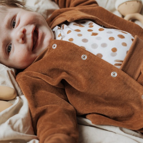 Velours Babyjacke aus Bio Baumwolle hellbraun