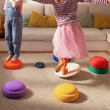 Stapelstein® Spring Special Rainbow Set classic, Balanceboard + gratis Mini