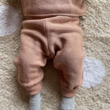 Baby Hose aus Merino-Feinstrick, rose